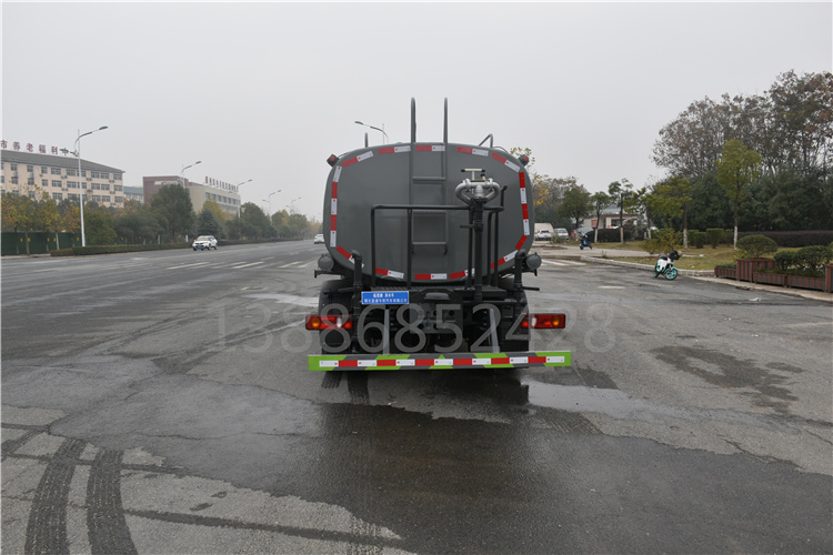 ����ӯͨ��܇(ch��)����18��������DƬ